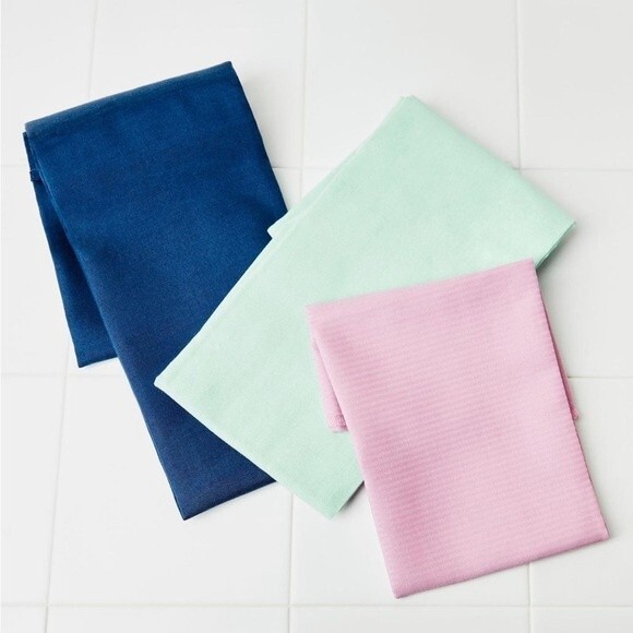 NWT To The Market Reusable Gift Wrapping Cloths - 3 Cloths Pink Navy Seafoam - Picture 3 of 6